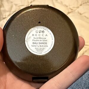 BECCA Sunlit Bronzer Compact in Bali Sands